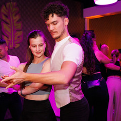 Bailaluz-Social-Levi Baruch-0101.jpg